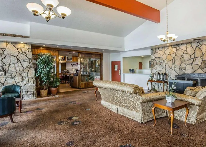 Econo Lodge Near Reno-Sparks Convention Center